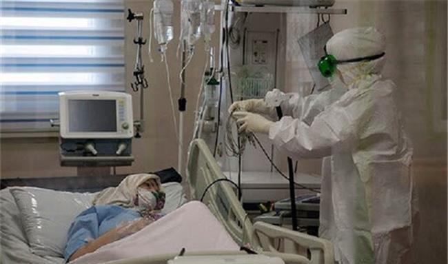 زنی که طلاهای بیماران کرونایی  در بیمارستان ها را  می دزدد