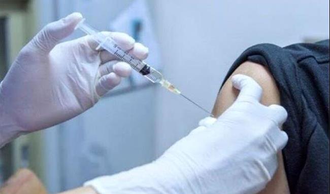 زمان بندی واکسیناسیون کرونا در ایران اعلام شد / نوبت دریافت واکسن بر اساس ردیف شغلی و سنی
